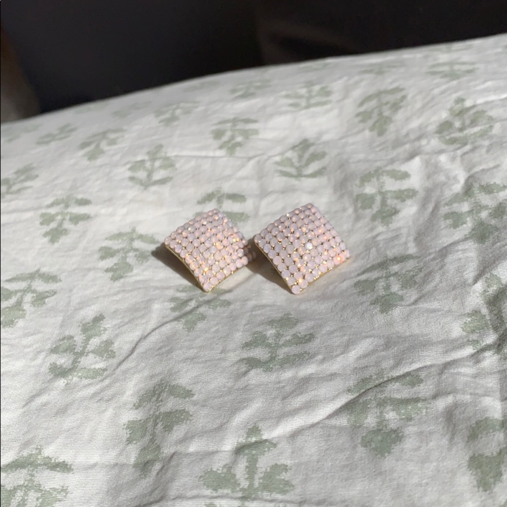 Hand crafted earrings— cloudy pink